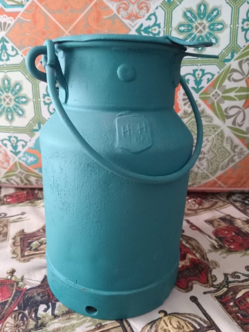 Vintage Metal Milk Churn – Farmhouse Décor